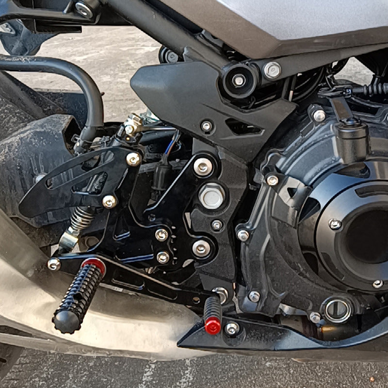 川崎車種に対応した、サーキット用と日常通勤用の両方に適したカスタムパーツ